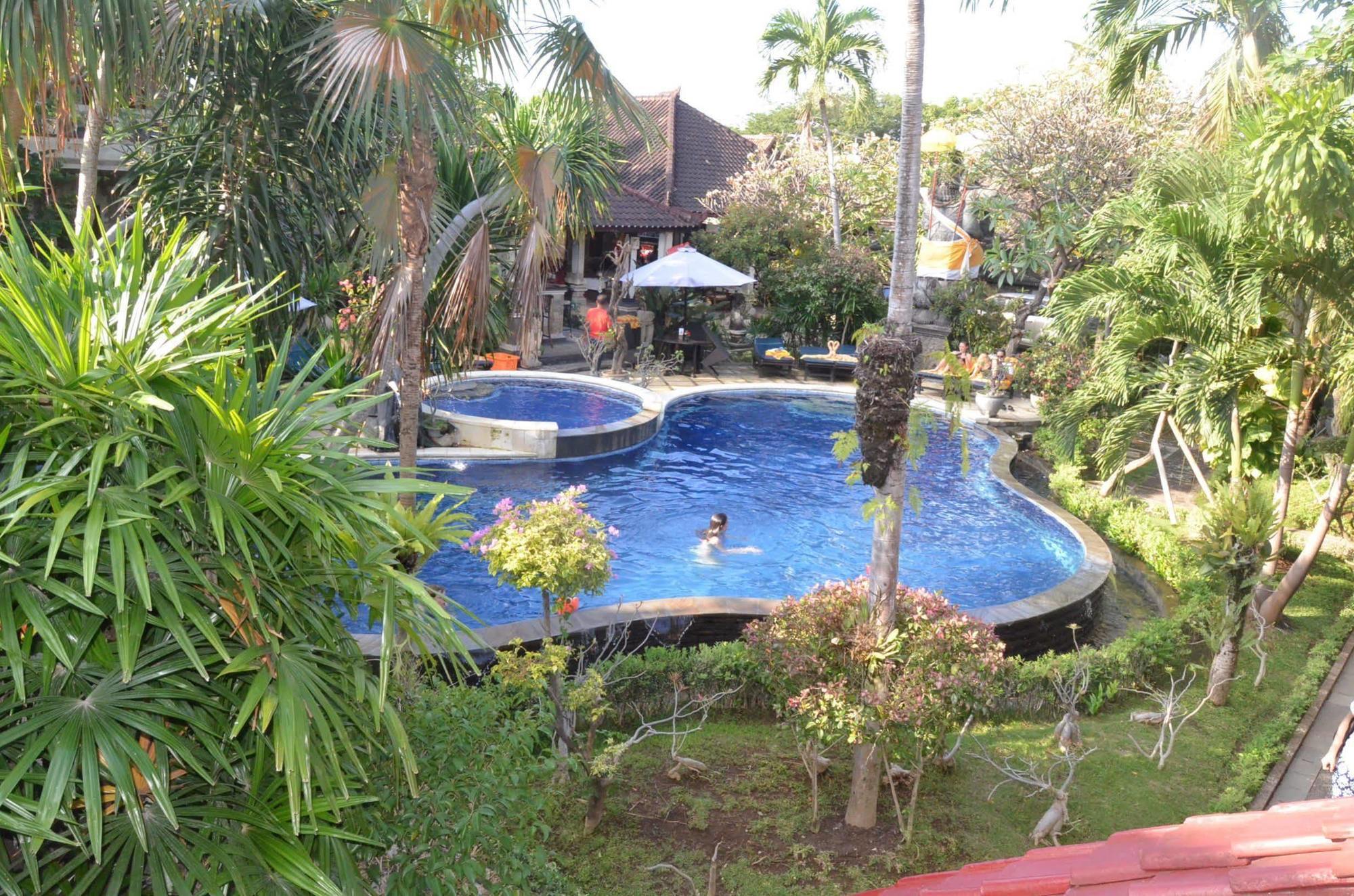 Suma Beach Hotel Lovina  Exterior photo
